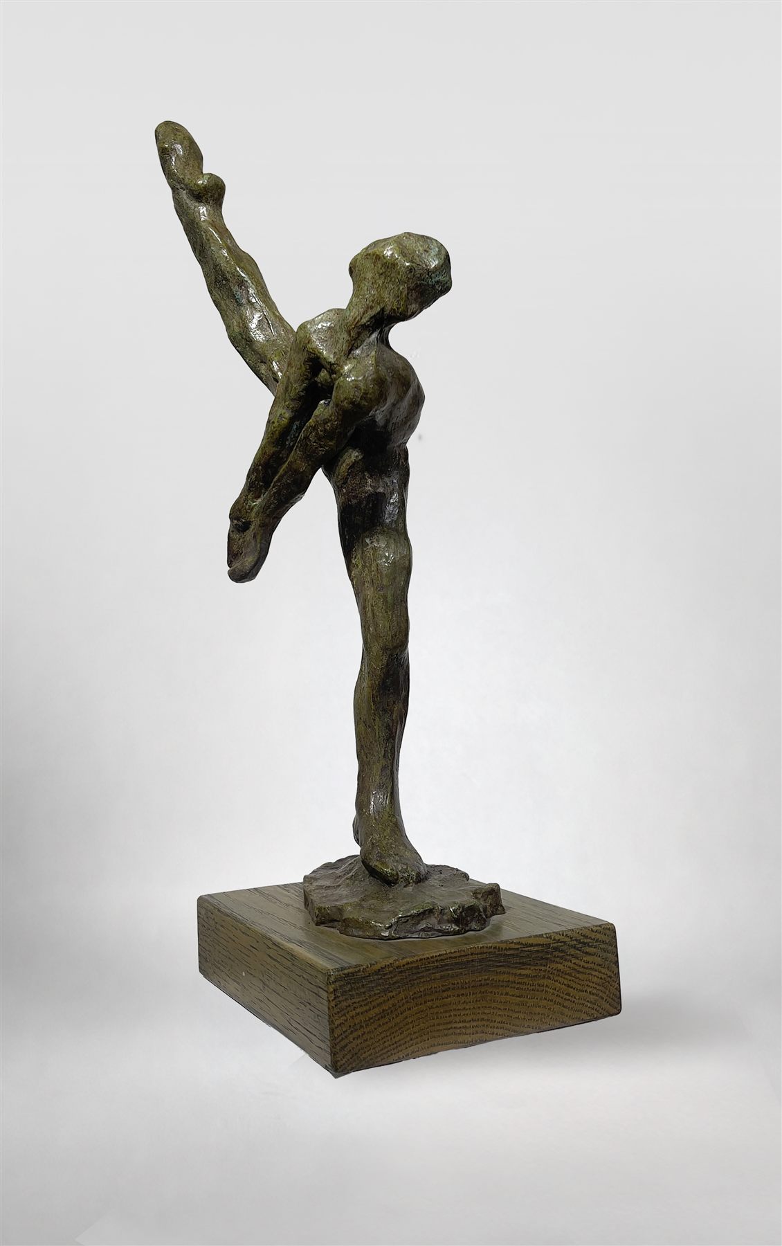 Ballerine I (1982), scultura di Antoine Berberi, vista 7 di 7