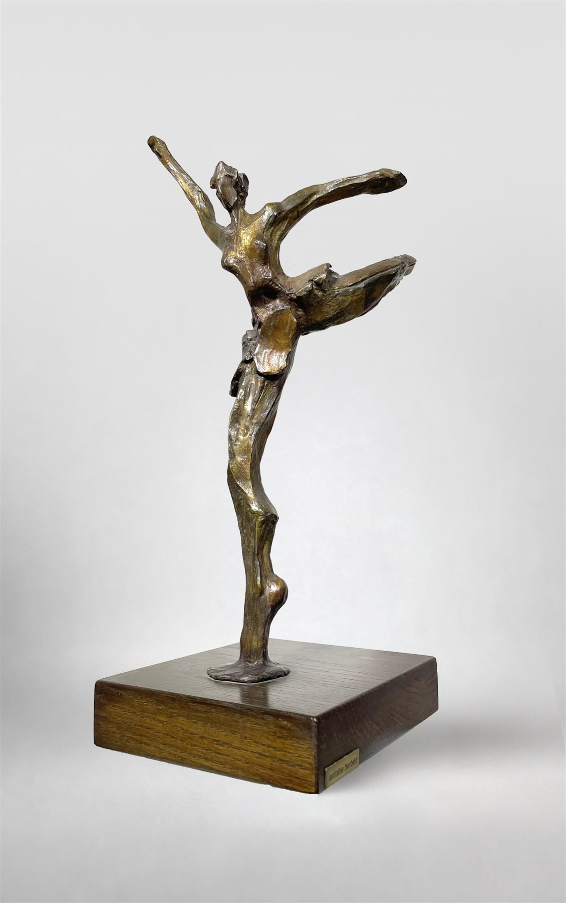 Ballerine II (1972), sculpture d'Antoine Berberi, vue 3 sur 6
