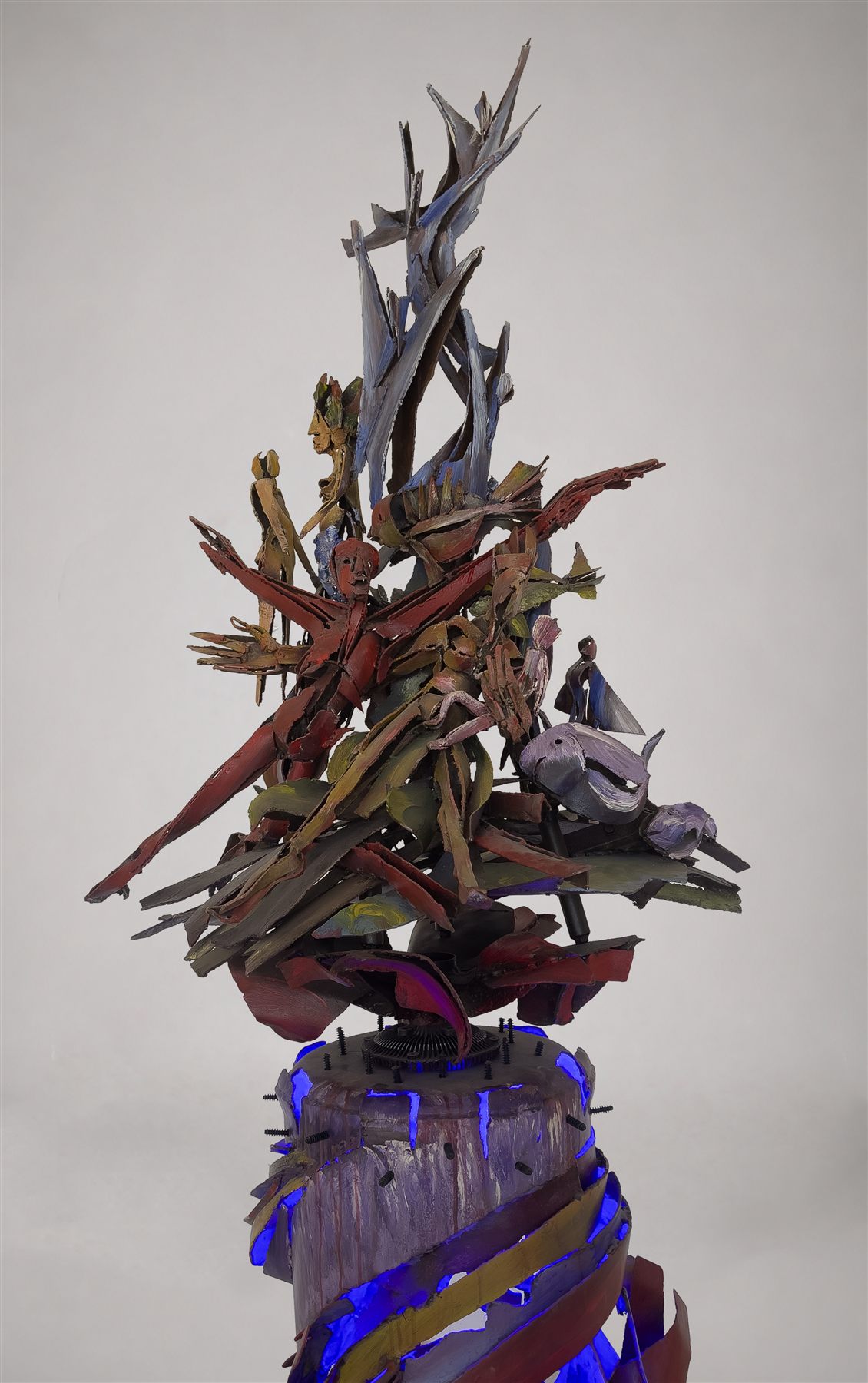 Fersan El-Yam, Les Chevaucheurs de la Mer (2024), scultura di Antoine Berberi, vista 13 di 20