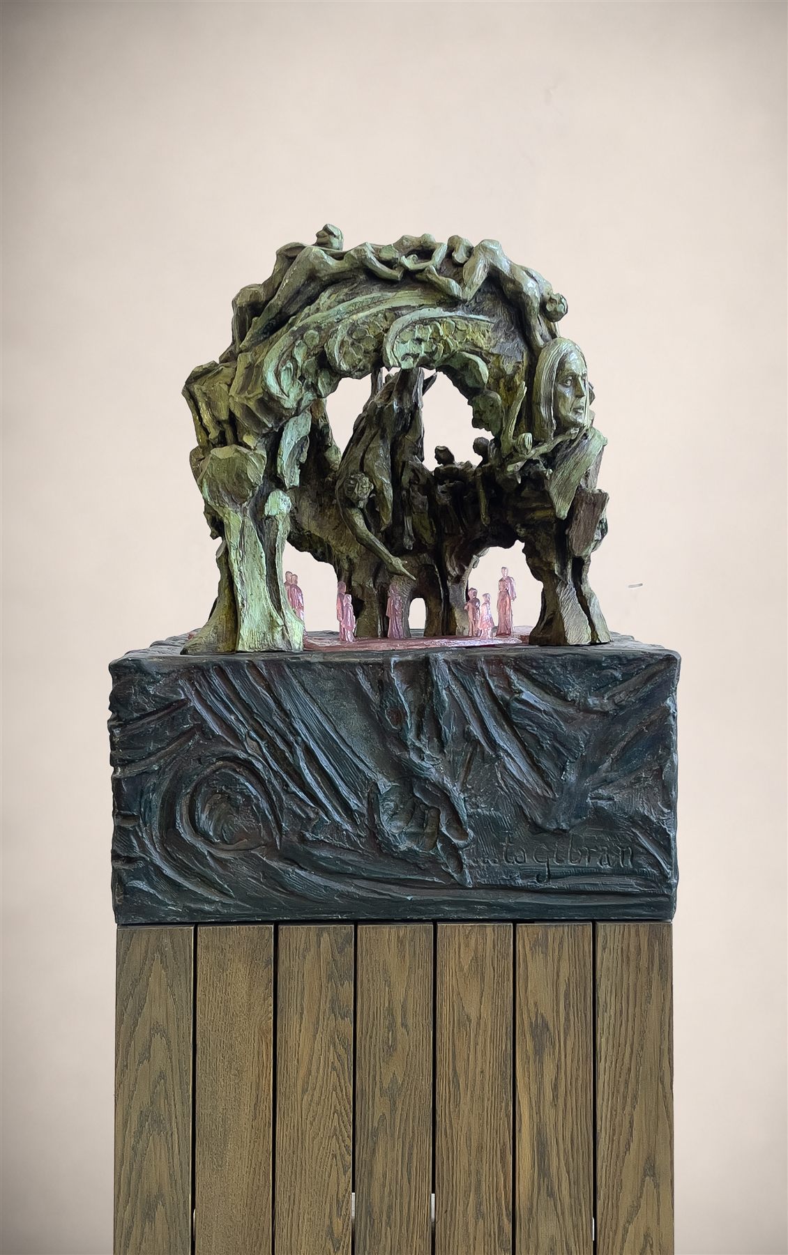 Tribut to Gibran Khalil Gibran, Dossier II (2000), sculpture d'Antoine Berberi, vue 20 sur 20